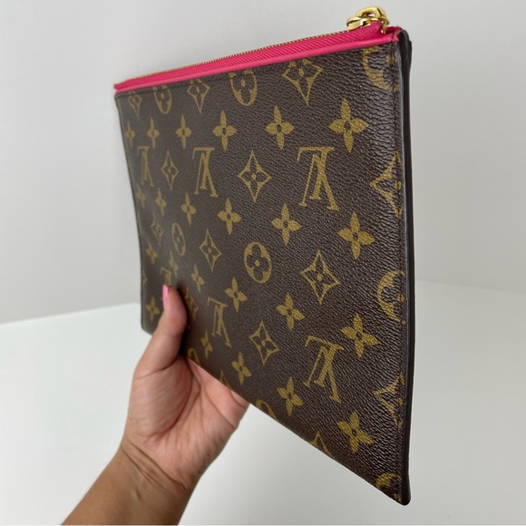 Louis Vuitton Pallas Wristlet Clutch Monogram Hot Pink - Picture 8 of 17